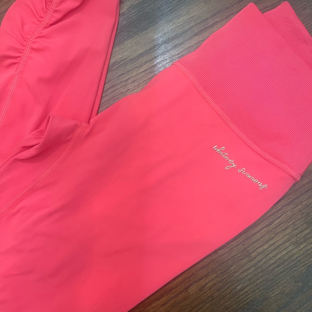 Gymshark Whitney Simmons Raspberry Pink Runched Leggings size Medium